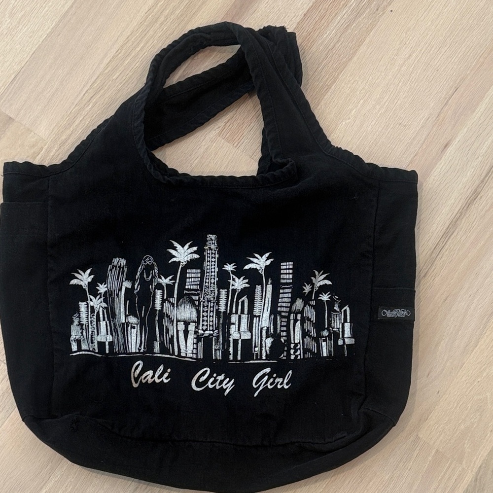 Lauren Moshi Black Tote with White City Skyline Graphic